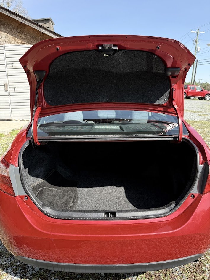 2019 Toyota Corolla LE - Photo 22