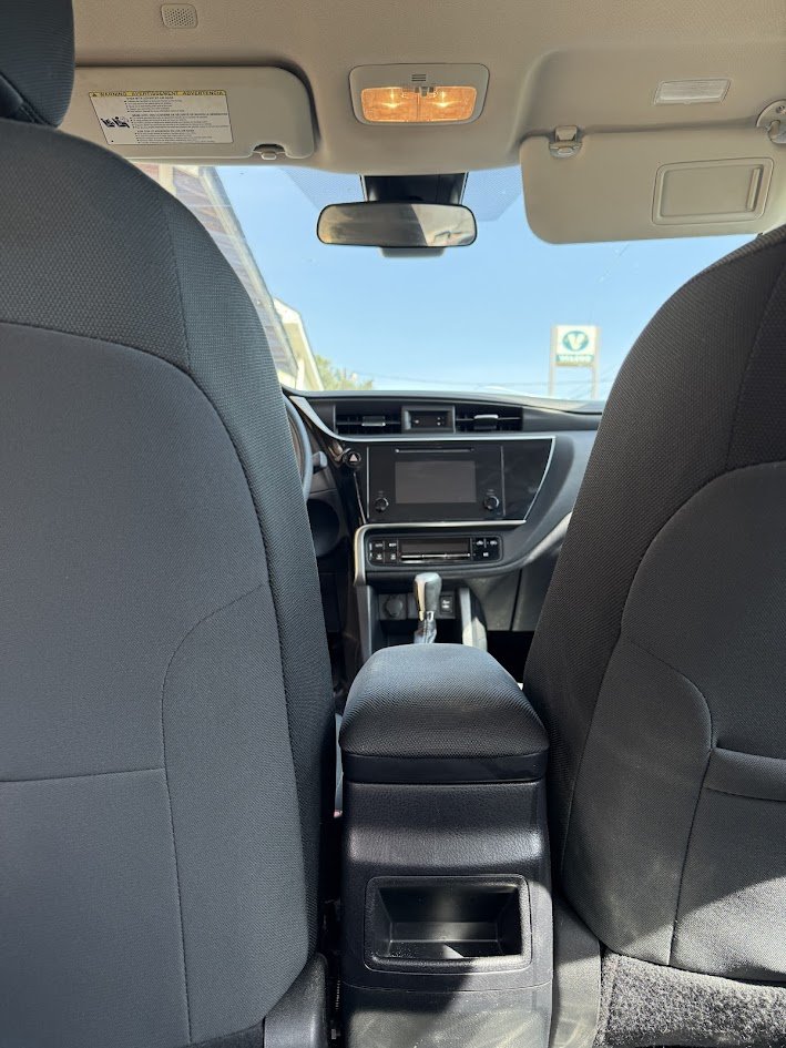 2019 Toyota Corolla LE - Photo 21