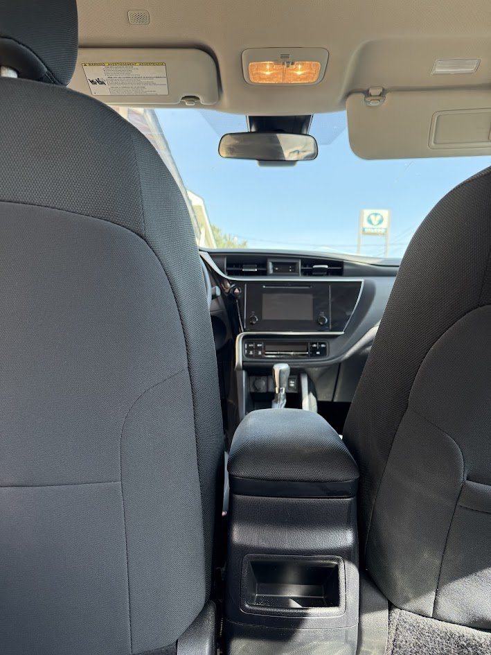 2019 Toyota Corolla LE - Photo 20