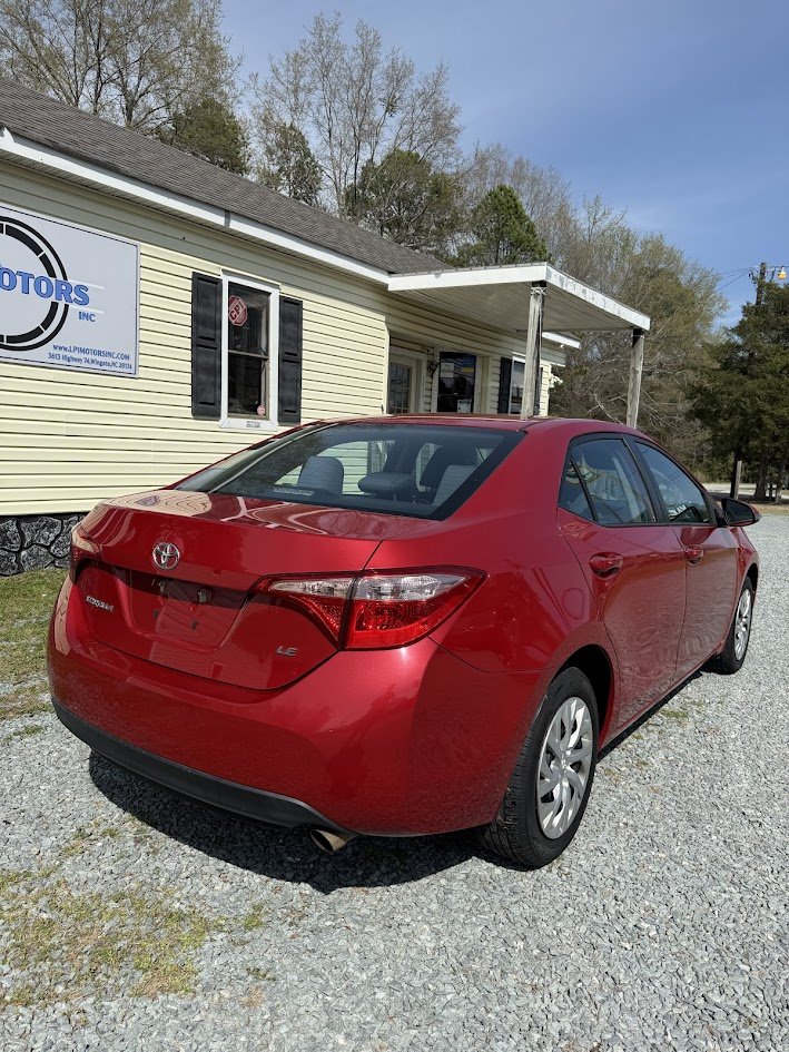 2019 Toyota Corolla LE - Photo 9