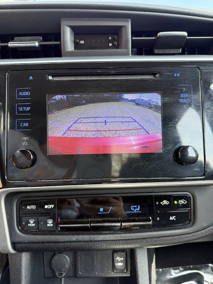 2019 Toyota Corolla LE - Photo 15