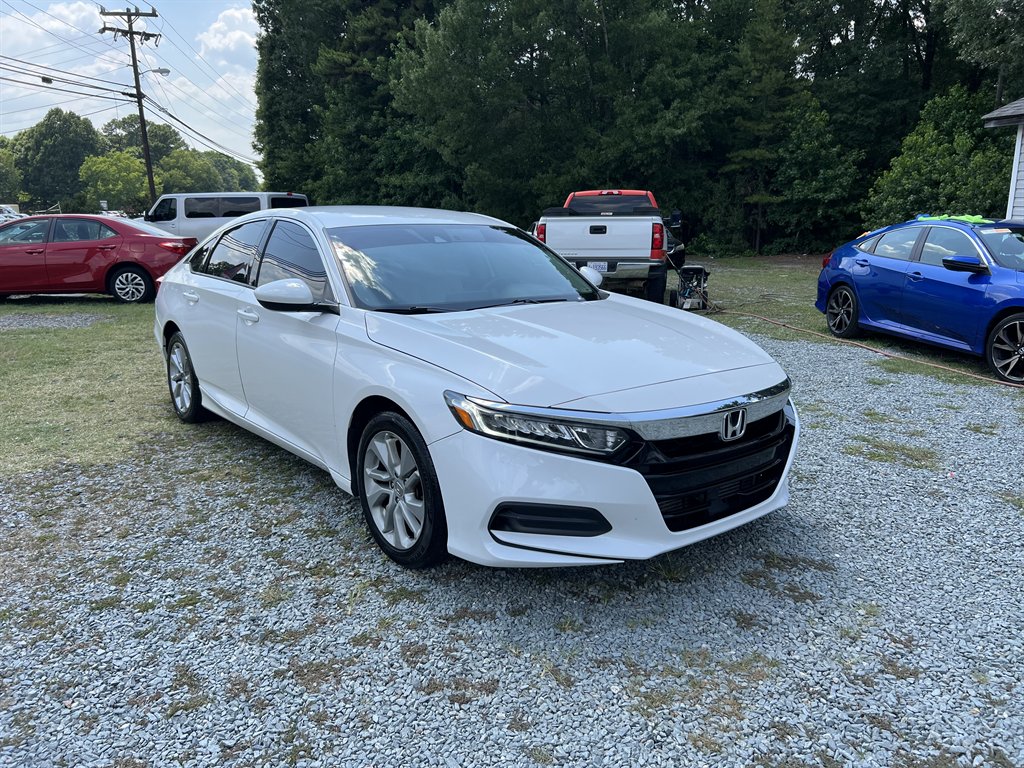 2020 Honda Accord LX - Photo 7