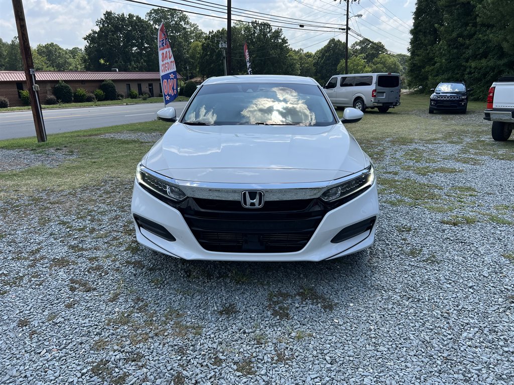 2020 Honda Accord LX - Photo 8